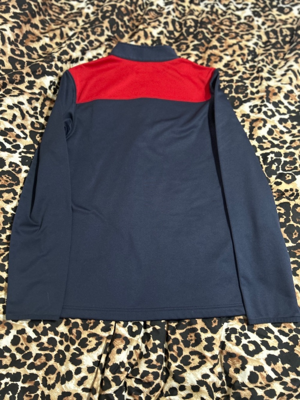 NFL Men's Navy Blue and Red Quarter-Zip Sweater - Picture 4 of 4